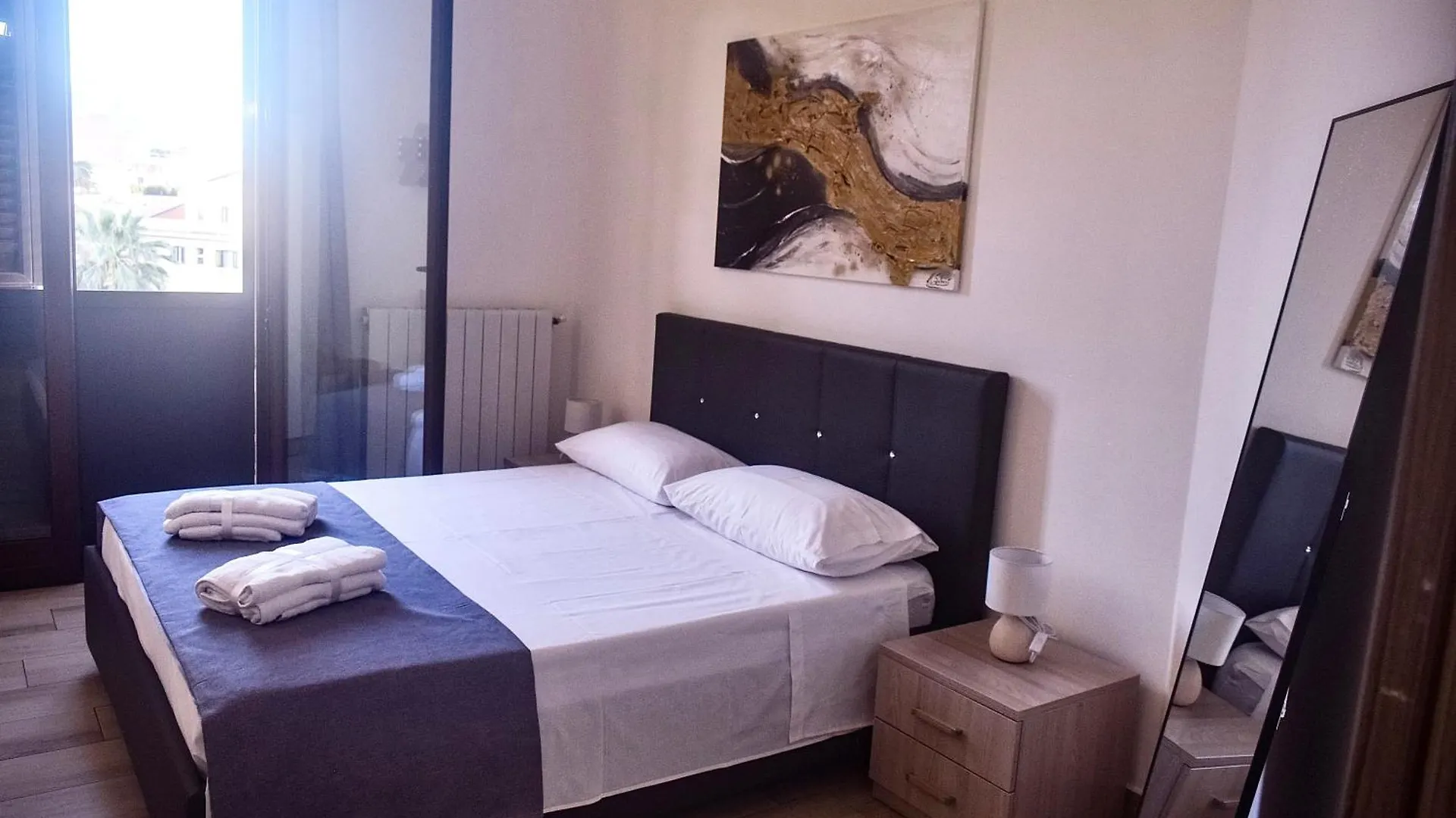 Lulu Apartment Palermo 0*,  Italy